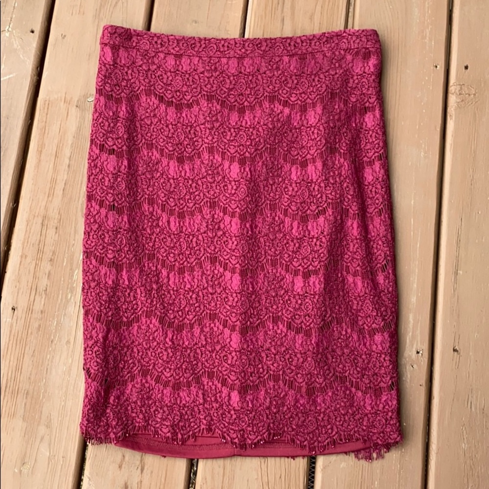 Forever 21 burgundy with lace overlay pencil skirt, Large